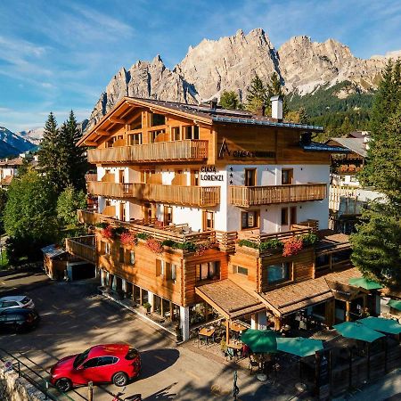 Hotel Ciasa Lorenzi Cortina d'Ampezzo Luaran gambar