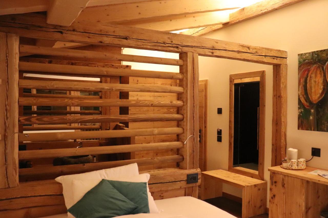 Hotel Ciasa Lorenzi Cortina d'Ampezzo Luaran gambar