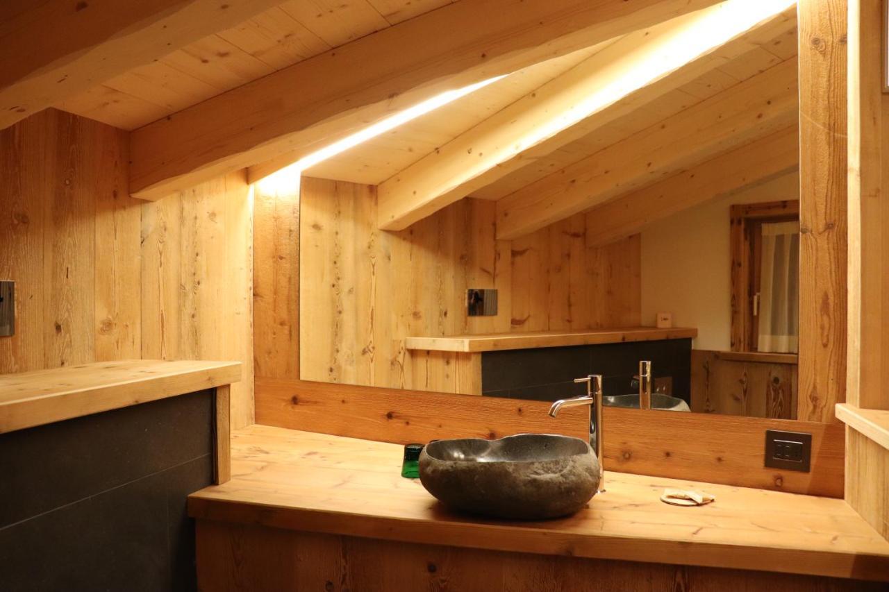 Hotel Ciasa Lorenzi Cortina d'Ampezzo Luaran gambar