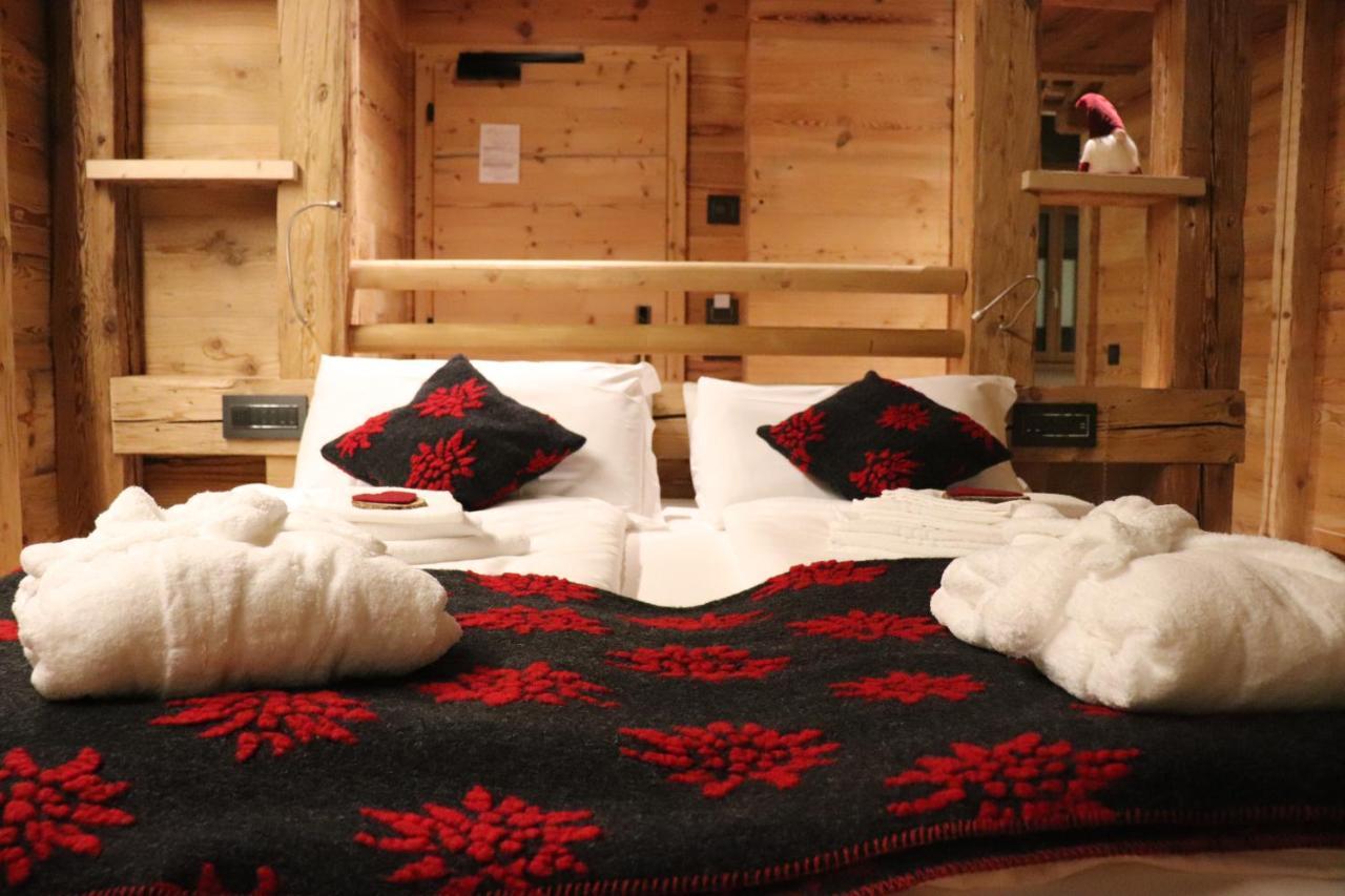 Hotel Ciasa Lorenzi Cortina d'Ampezzo Luaran gambar