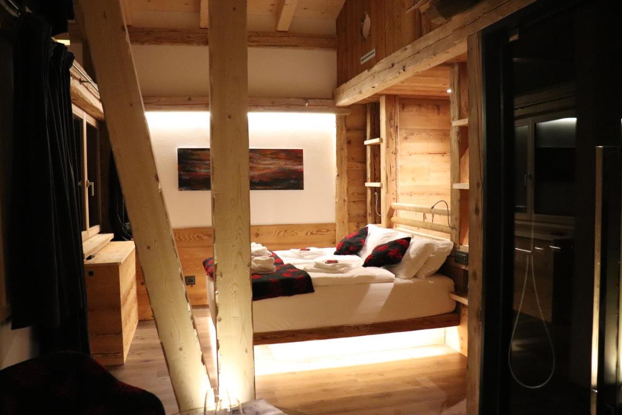 Hotel Ciasa Lorenzi Cortina d'Ampezzo Luaran gambar