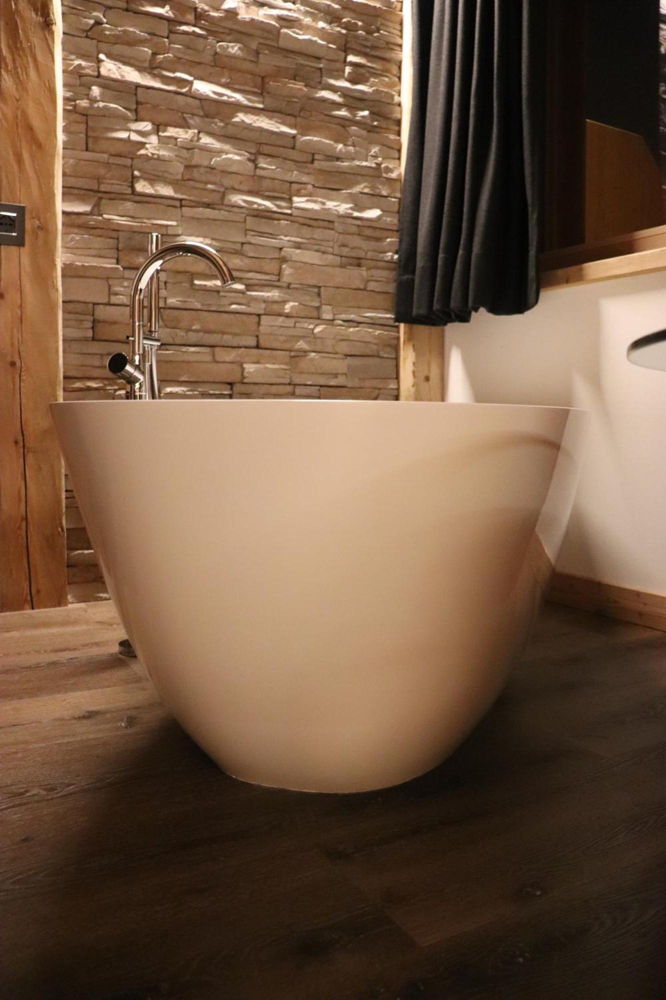 Hotel Ciasa Lorenzi Cortina d'Ampezzo Luaran gambar