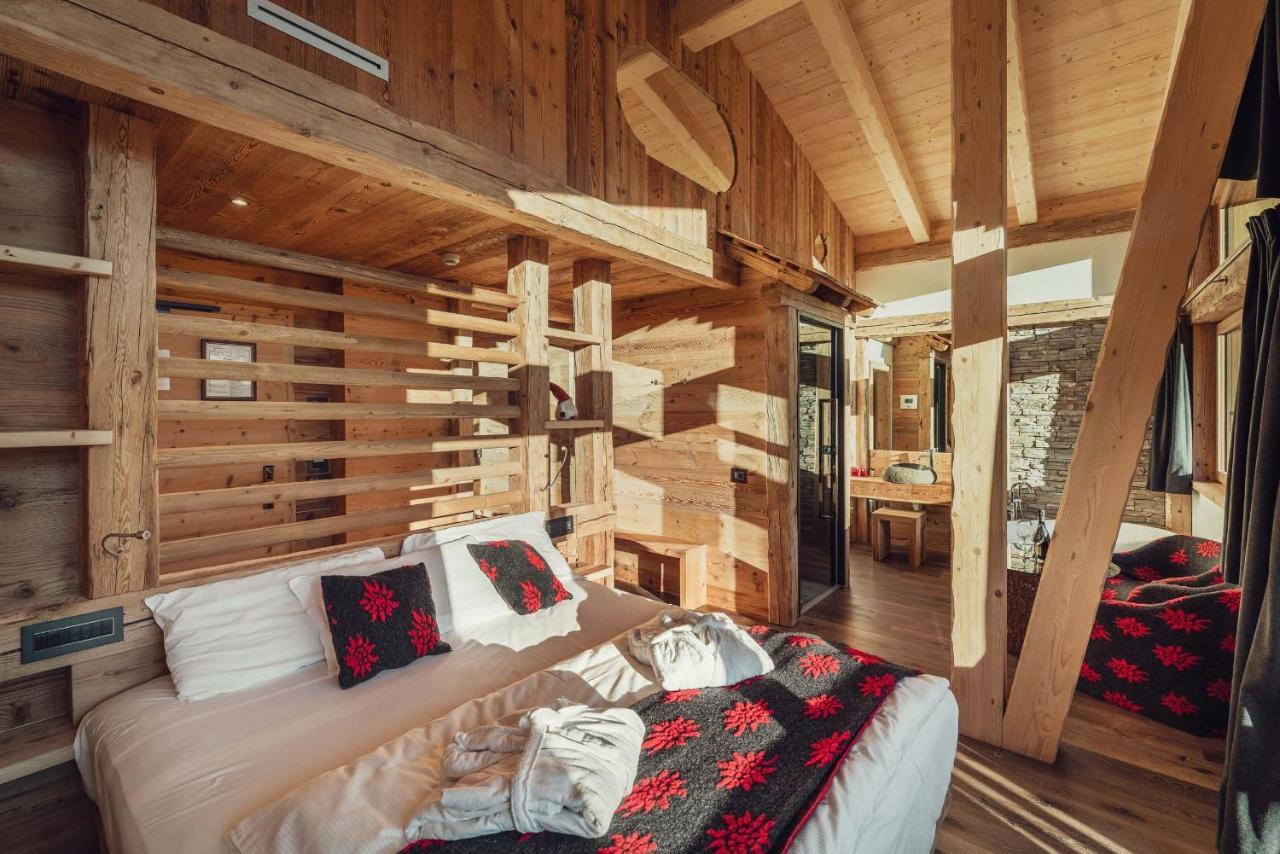 Hotel Ciasa Lorenzi Cortina d'Ampezzo Luaran gambar