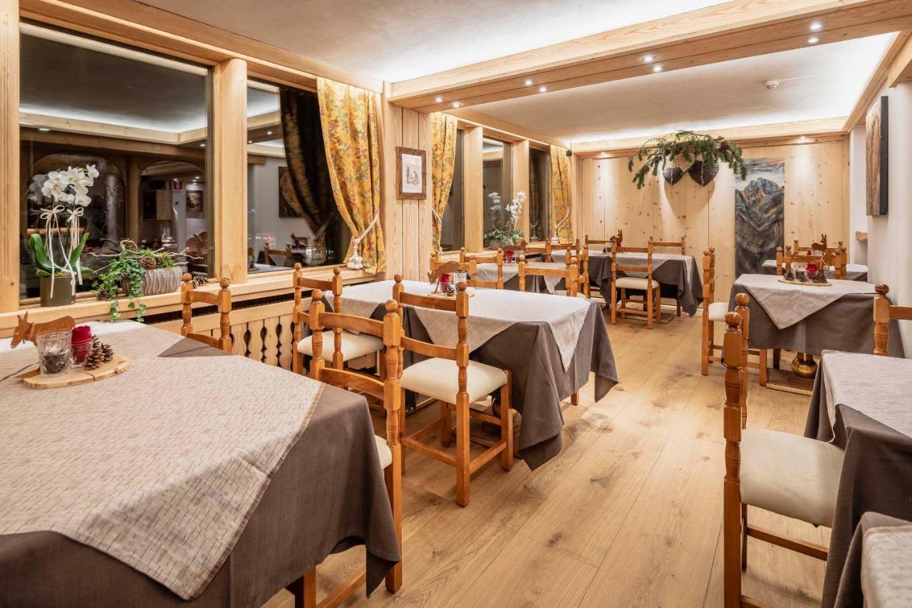 Hotel Ciasa Lorenzi Cortina d'Ampezzo Luaran gambar