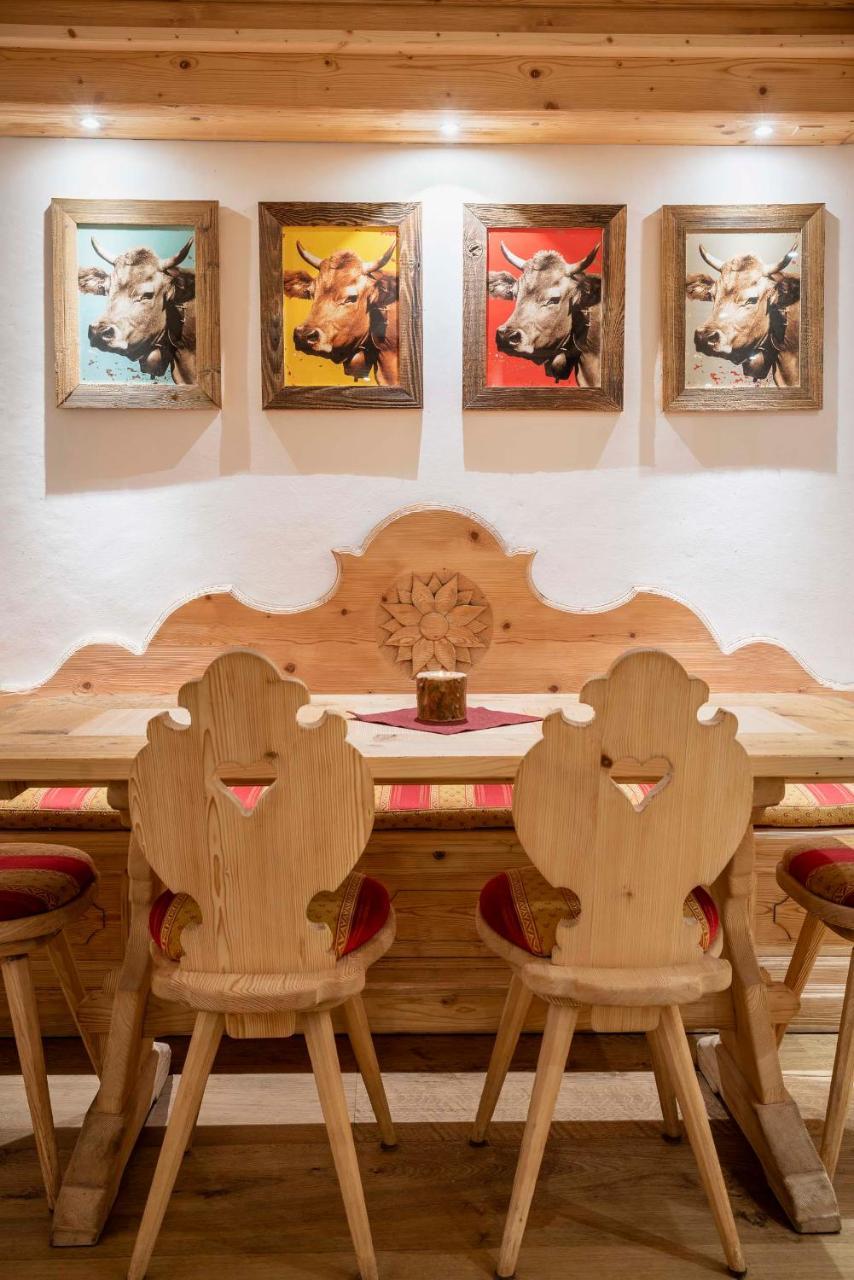 Hotel Ciasa Lorenzi Cortina d'Ampezzo Luaran gambar