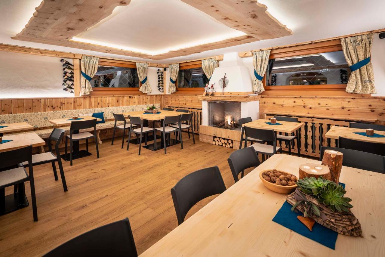 Hotel Ciasa Lorenzi Cortina d'Ampezzo Luaran gambar