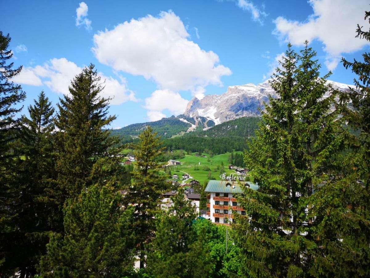 Hotel Ciasa Lorenzi Cortina d'Ampezzo Luaran gambar